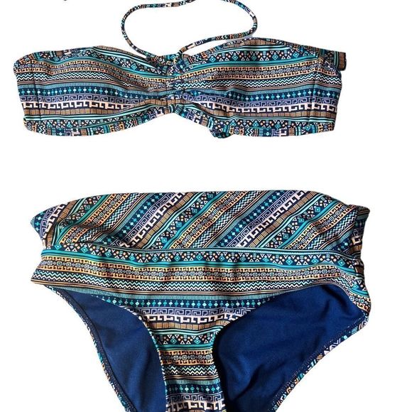 Kirra 2 piece bikini swim suit 8” Rise - Picture 3 of 8